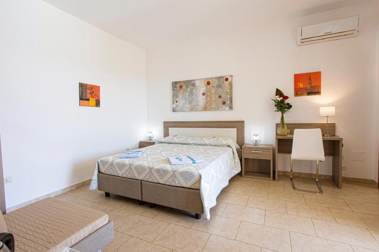 Aia Grande Bed & Breakfast Uggiano La Chiesa Exterior photo