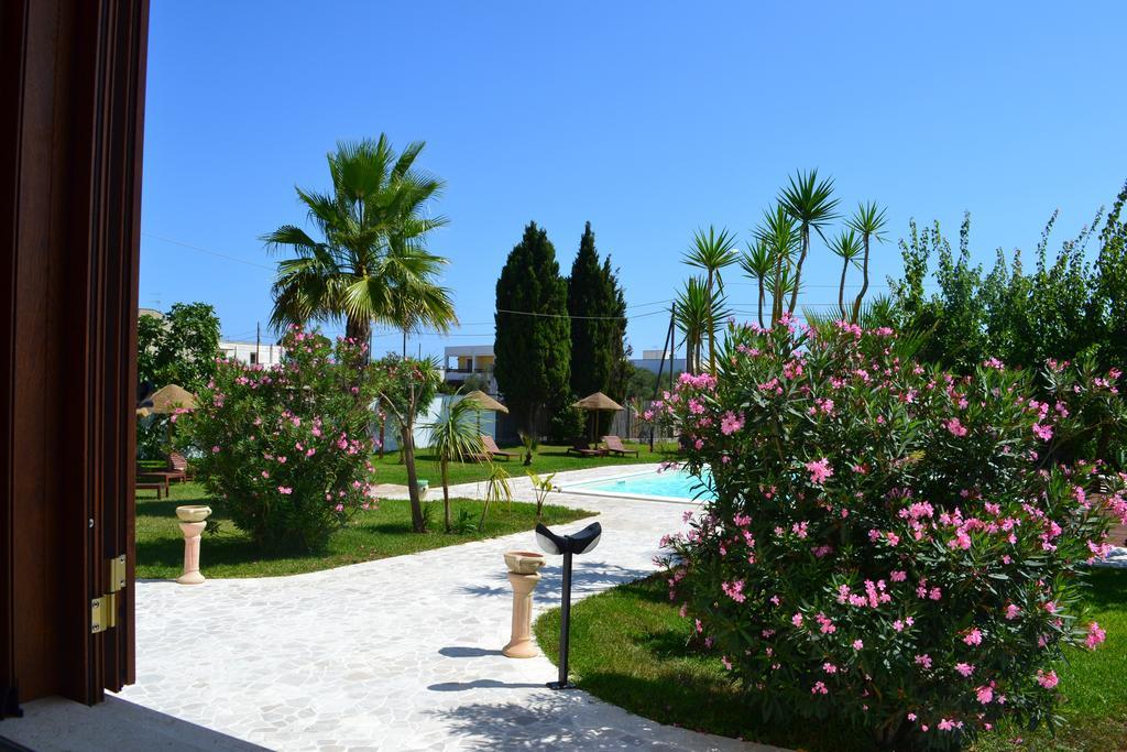 Aia Grande Bed & Breakfast Uggiano La Chiesa Room photo